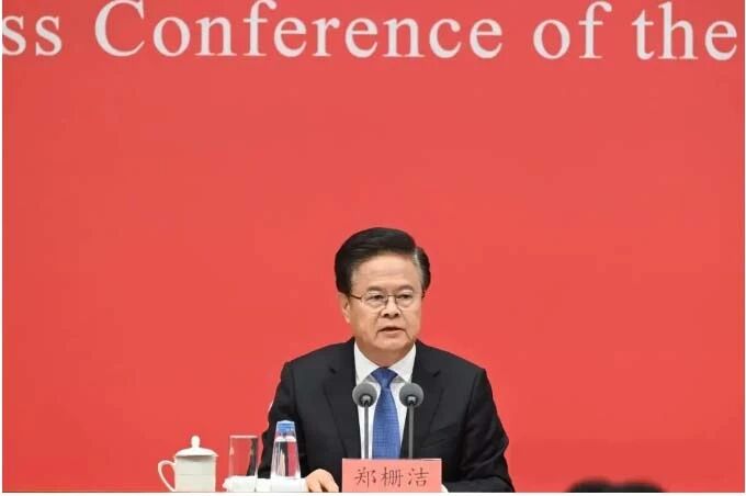 国家发改委主任郑栅洁部署低空经济发展：全国产业起势正当时